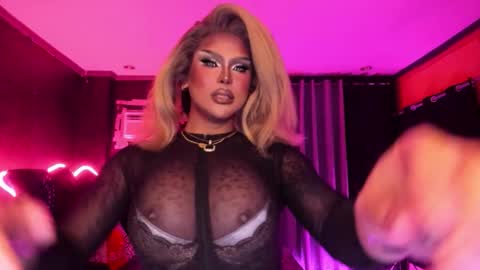 Snapshot of tremendouscockdestroyer chatting on November 7, 2025, 2:33 am Jade online show from November 7, 2025, 2:33 am