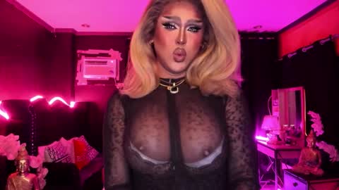 Snapshot of tremendouscockdestroyer chatting on November 15, 2025, 4:47 pm Jade online show from November 15, 2025, 4:47 pm