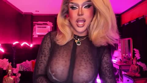 Snapshot of tremendouscockdestroyer chatting on December 5, 2025, 2:20 am Jade online show from December 5, 2025, 2:20 am