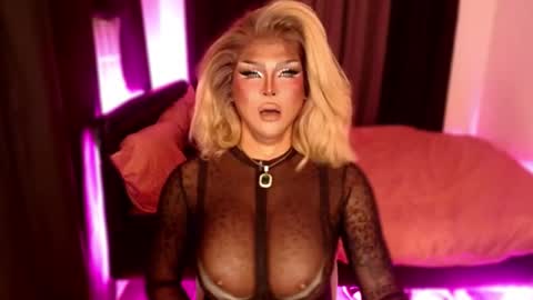 Snapshot of tremendouscockdestroyer chatting on December 14, 2025, 8:41 am Jade online show from December 14, 2025, 8:41 am