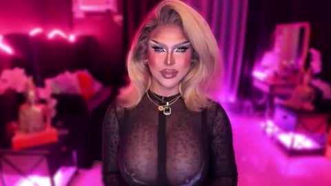 Snapshot of tremendouscockdestroyer chatting on December 16, 2025, 5:34 am Jade online show from December 16, 2025, 5:34 am