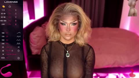 Snapshot of tremendouscockdestroyer chatting on December 18, 2025, 3:07 pm Jade online show from December 18, 2025, 3:07 pm