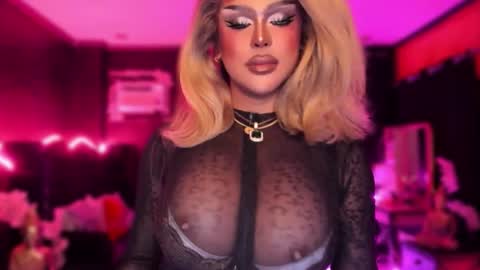 Snapshot of tremendouscockdestroyer chatting on January 14, 2026, 1:55 am Jade online show from January 14, 2026, 1:55 am