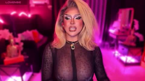 Snapshot of tremendouscockdestroyer chatting on February 12, 2026, 7:36 am Jade online show from February 12, 2026, 7:36 am