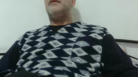 trevido4u online show from December 9, 2024, 2:02 am