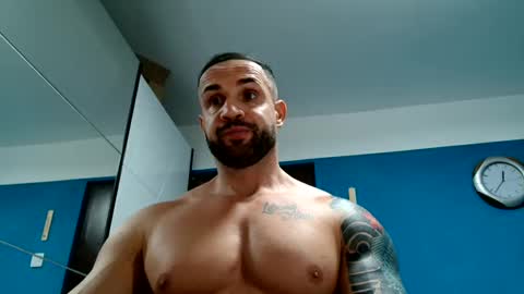 tridentmuscles online show from February 4, 2025, 10:34 pm