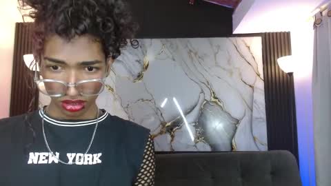 Snapshot of triiangel_latinboy chatting on April 13, 2026, 12:38 am Johan online show from April 13, 2026, 12:38 am