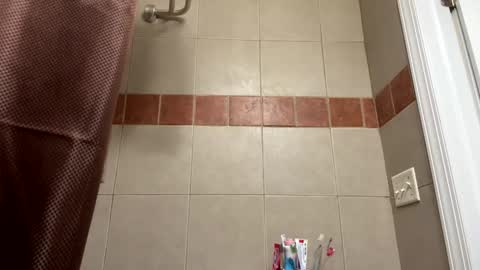 WapBopper online show from February 9, 2025, 3:01 pm