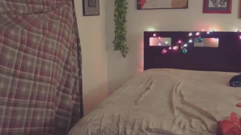 Trina Tushy Deluxe online show from November 30, 2025, 12:36 am