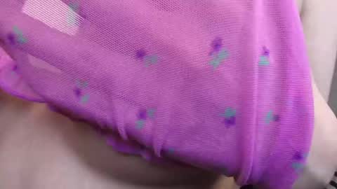 Snapshot of tripleprinces chatting on February 15, 2025, 8:22 pm tripleprinces online show from February 15, 2025, 8:22 pm