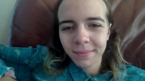 Snapshot of trippybb222 chatting on September 23, 2025, 3:15 pm trippybb222 online show from September 23, 2025, 3:15 pm