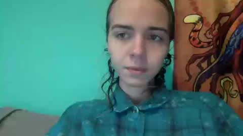 Snapshot of trippybb222 chatting on October 12, 2025, 6:40 pm trippybb222 online show from October 12, 2025, 6:40 pm