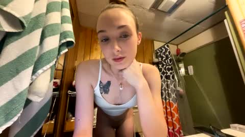 trippyscenes online show from January 28, 2025, 3:47 am