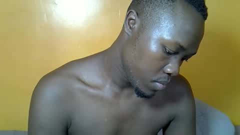 Tris6 online show from April 3, 2026, 3:26 am