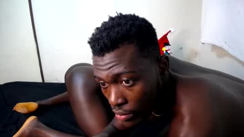 Trisboo5 online show from December 3, 2024, 11:13 pm