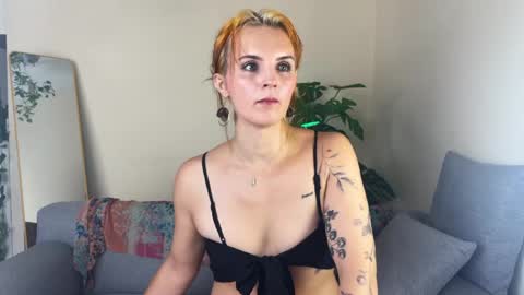 Trista online show from June 1, 2026, 3:30 am