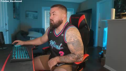 Snapshot of tristanhardwood chatting on March 9, 2025, 10:41 pm tristanhardwood online show from March 9, 2025, 10:41 pm