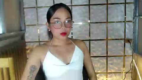 trixie_foxslut online show from February 22, 2026, 11:20 am