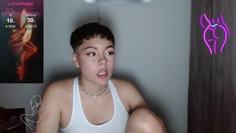 Kitty online show from March 6, 2025, 4:52 am