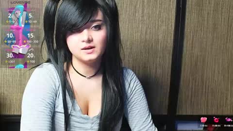 Snapshot of trixiedoescamcam chatting on January 18, 2025, 11:55 pm trixiedoescamcam online show from January 18, 2025, 11:55 pm