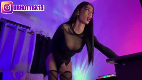 trixieemerald online show from December 13, 2025, 8:58 pm