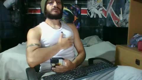 Snapshot of trizquelmen chatting on February 25, 2025, 2:44 pm Andrew online show from February 25, 2025, 2:44 pm