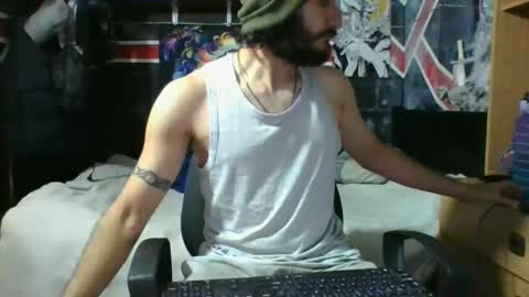 Snapshot of trizquelmen chatting on March 2, 2025, 11:20 pm Andrew online show from March 2, 2025, 11:20 pm