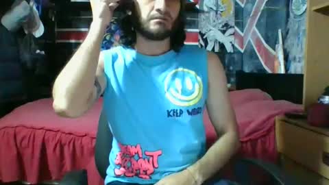 Snapshot of trizquelmen chatting on September 16, 2025, 12:44 am Andrew online show from September 16, 2025, 12:44 am