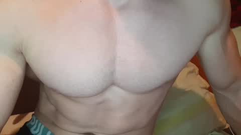 Snapshot of troncq chatting on December 22, 2024, 12:49 pm Troncq online show from December 22, 2024, 12:49 pm