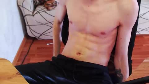 I POST MY FUCKING VIDEOS AND PICS    online show from March 25, 2026, 10:54 am