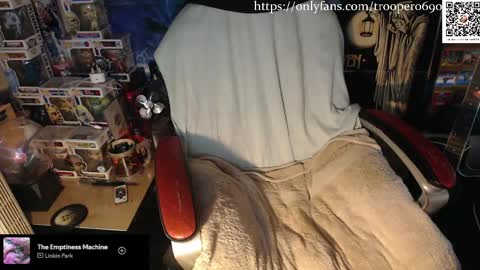 trooper0690 online show from April 10, 2026, 5:28 pm