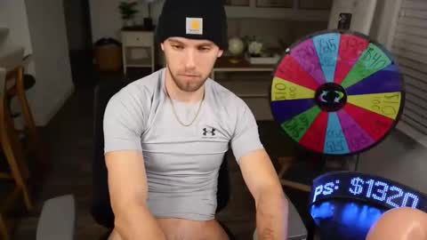 Snapshot of troy_greenxo chatting on March 8, 2026, 3:32 am Troy Green online show from March 8, 2026, 3:32 am