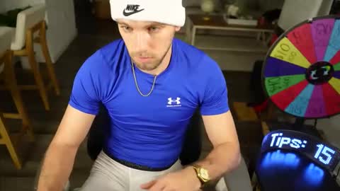 Snapshot of troy_greenxo chatting on March 23, 2026, 2:37 am Troy Green online show from March 23, 2026, 2:37 am