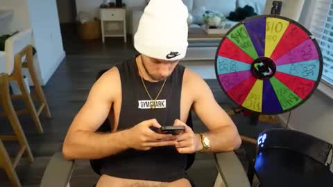 Snapshot of troy_greenxo chatting on April 8, 2026, 9:48 pm Troy Green online show from April 8, 2026, 9:48 pm