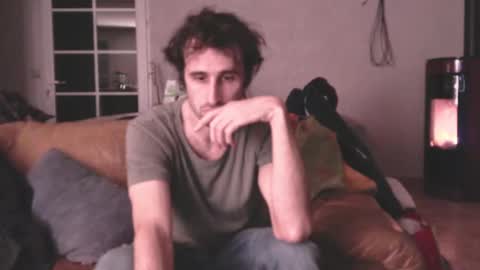 Snapshot of trucdeoufouf chatting on January 28, 2025, 10:12 pm trucdeoufouf online show from January 28, 2025, 10:12 pm