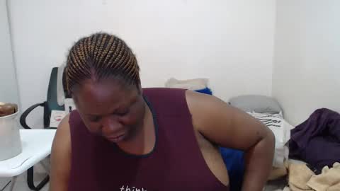 TrueBella30 online show from February 2, 2025, 6:37 am