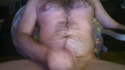 Snapshot of truegntlmn chatting on March 5, 2025, 5:40 am TrueGntlmn online show from March 5, 2025, 5:40 am