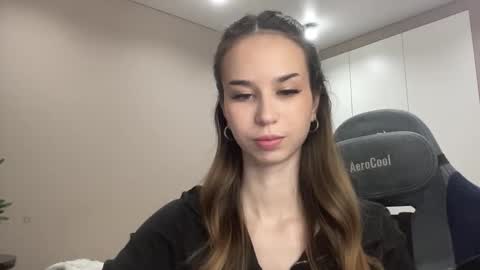 tryme_muse online show from December 20, 2025, 5:20 pm