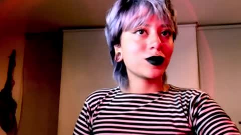 Snapshot of tryp666 chatting on February 2, 2025, 6:15 am Cait online show from February 2, 2025, 6:15 am