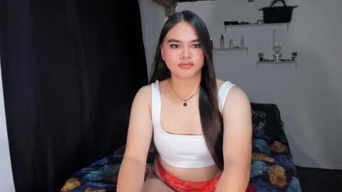 ts_lovelicious online show from February 2, 2026, 1:15 am