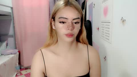 Snapshot of ts_vexana chatting on January 16, 2025, 1:06 am Dhalia online show from January 16, 2025, 1:06 am