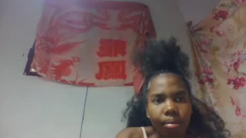 Snapshot of tsaralaza chatting on October 6, 2025, 8:34 am tsaralaza online show from October 6, 2025, 8:34 am