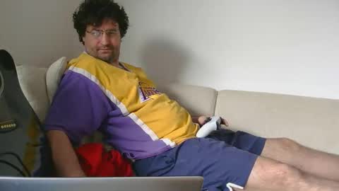 tsartan111 online show from December 18, 2025, 11:27 am