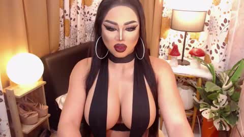 Snapshot of tsdarkdevon chatting on January 25, 2025, 10:29 am tsdarkdevon online show from January 25, 2025, 10:29 am