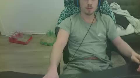 tsloverdome online show from January 31, 2025, 4:58 am