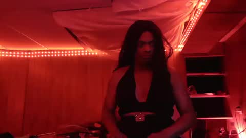 Snapshot of tsnitra chatting on December 21, 2024, 11:45 pm TsNitra online show from December 21, 2024, 11:45 pm