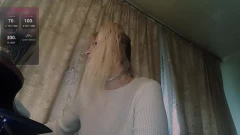 Snapshot of tspostophere chatting on November 22, 2025, 10:14 am Annika online show from November 22, 2025, 10:14 am