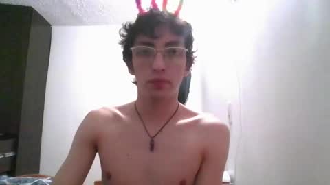 tsuki0308 online show from January 17, 2025, 1:57 am