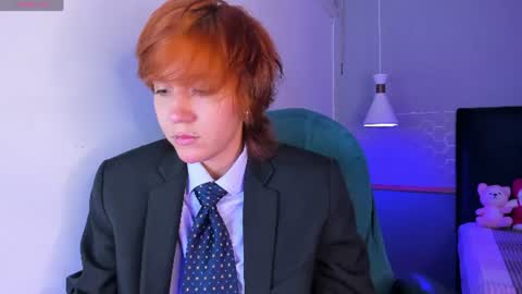 Snapshot of tsuki_maru chatting on July 8, 2026, 9:30 pm Maru online show from July 8, 2026, 9:30 pm