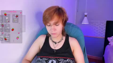 Snapshot of tsuki_maru chatting on July 17, 2026, 8:03 pm Maru online show from July 17, 2026, 8:03 pm